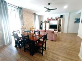 Bonito duplex reformado y centrico en Oliva photo 0