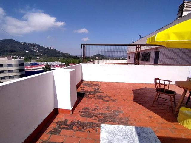 Amplio piso con terraza privada en azotea - trastero y garaje cerrado photo 0