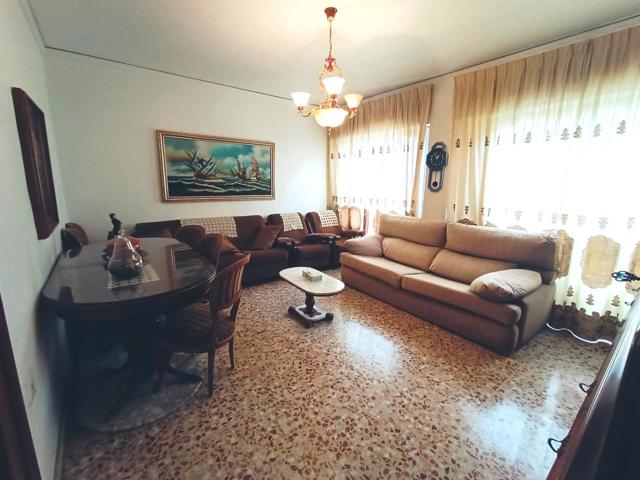 PISO BIEN SITUADO EN OLIVA PUEBLO photo 0