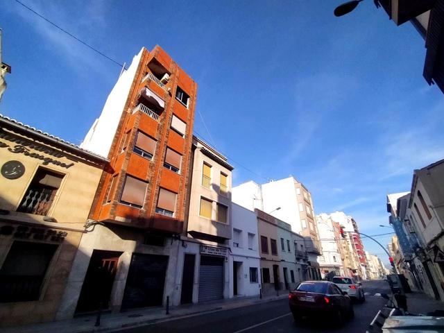 Piso en oliva bien situado photo 0