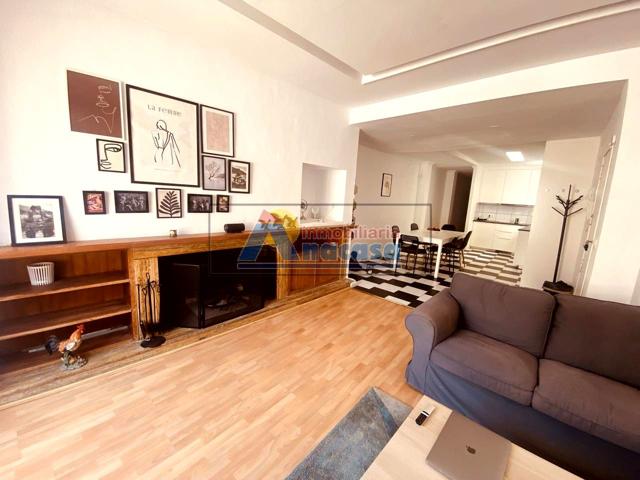 PISO REFORMADO EN OLIVA photo 0