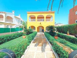 Casa independiente en la Playa de Oliva photo 0