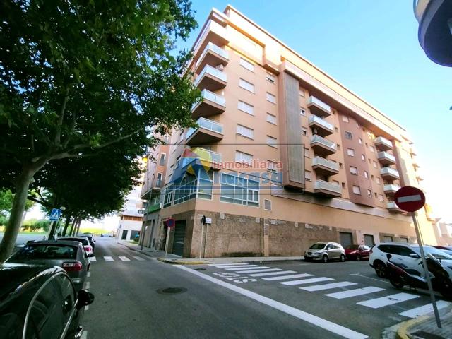 LOCAL COMERCIAL EN ZONA POLIVALET photo 0