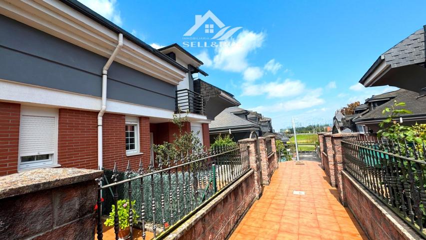 Chalet pareado con jardin, terraza y garaje cerrado en urbanización photo 0