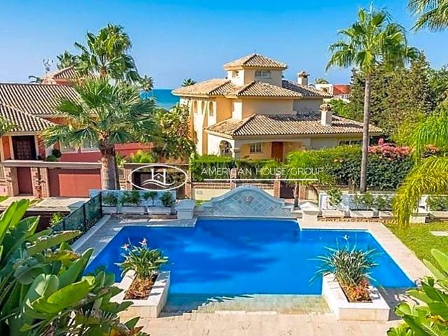 Majestuosa Villa en venta en la zona de Las Chapas, Marbella, Málaga. photo 0