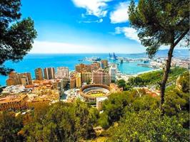 Complejo Residencial en Venta con Vistas al Mar en Málaga. photo 0