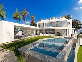 Magnífica Villa en Venta en Cascada de Camojan, Milla de Oro de Marbella - Málaga photo 0