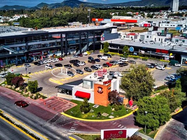 ¡¡Oportunidad Inversores!! Gimnasio Totalmente Equipado Con Piscinas en Venta en La Rioja, Logroño photo 0