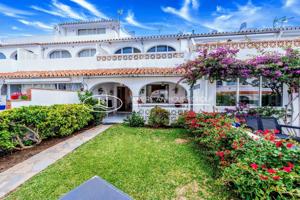 Fantástico Adosado Con Vistas al Mar en Venta en La Duquesa, Manilva, Málaga photo 0