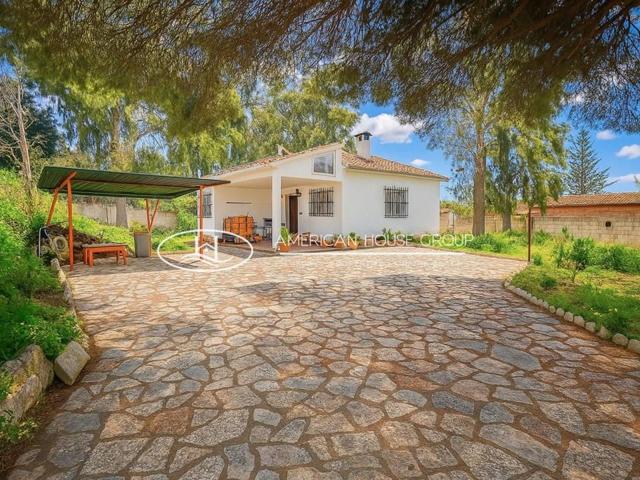 Estupendo Chalet Urbano en Venta en la Zona de Cerromolinos, Chiclana de la Fra., Cádiz photo 0