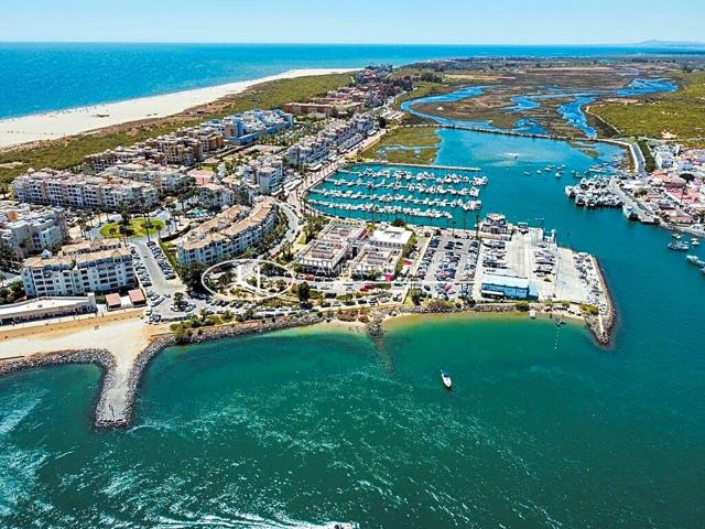 Oportunidad Única de Finca de Esteros en Venta en Isla Cristina, Huelva photo 0
