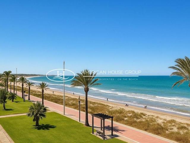 Oportunidad de Inversión para Apartamentos Turísicos en Venta en Playa de la Barrosa, Chiclana de la Fra., Cádiz photo 0