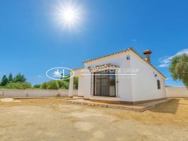 ¡¡Oportunidad!! Fantástico Chalet en Venta en la Zona de Pinar de los Fraceses, Chiclana de la Fra., Cádiz photo 0