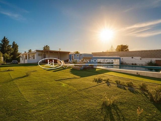 ¡¡Oportunidad!! 2 Chalets en Gran Parcela Segregada con Piscina en Venta en Pinar de los Franceses, Chiclana de la Fra., Cádiz photo 0