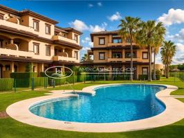 Magnífico Apartamento con Piscina Comunitaria en Venta en Novo Sancti Petri, Chiclana de la fra. Cádiz photo 0