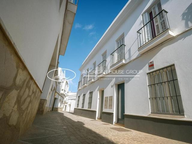 Coqueto Piso en Alquiler de Larga Temporada en Pleno Centro de Chiclana de la Fra., Cádiz photo 0