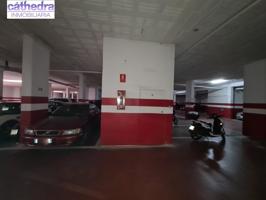 Magnífica plaza de aparcamiento en pleno Nervión photo 0