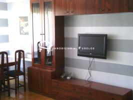 Piso en venta en Medina de Pomar de 85 m2 photo 0