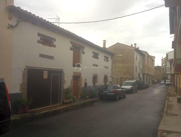 Casa - Chalet en venta en Espinosa de los Monteros de 200 m2 photo 0