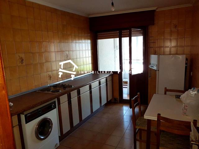 Piso en venta en Medina de Pomar de 110 m2 photo 0