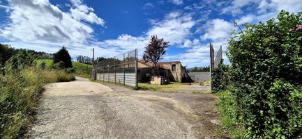 Casa De Pueblo en venta en Gijón de 421 m2 photo 0