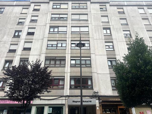 Piso en venta en Gijón de 126 m2 photo 0