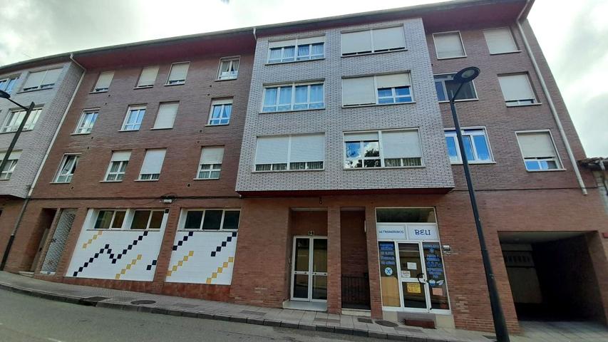 OLLONIEGO: Piso impecable + 34m2 bajo cubierta photo 0