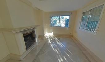 VILLA A REFORMAR. HAZ TU MEJOR OFERTA! photo 0