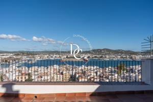 Ático dúplex en venta en Dalt Vila, Ibiza photo 0