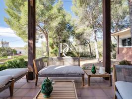 Exclusiva casa unifamiliar a cuatro vientos en venta en la zona de Levante, Tarragona photo 0