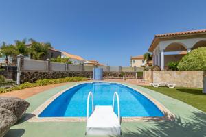 Villa en Sonnenland en venta en primera línea con vistas impresionantes photo 0