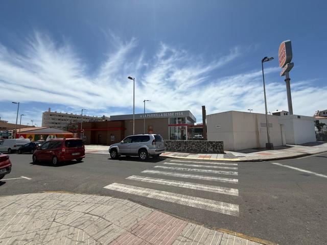 Local Comercial en Alquiler en Plaza del Hierro photo 0