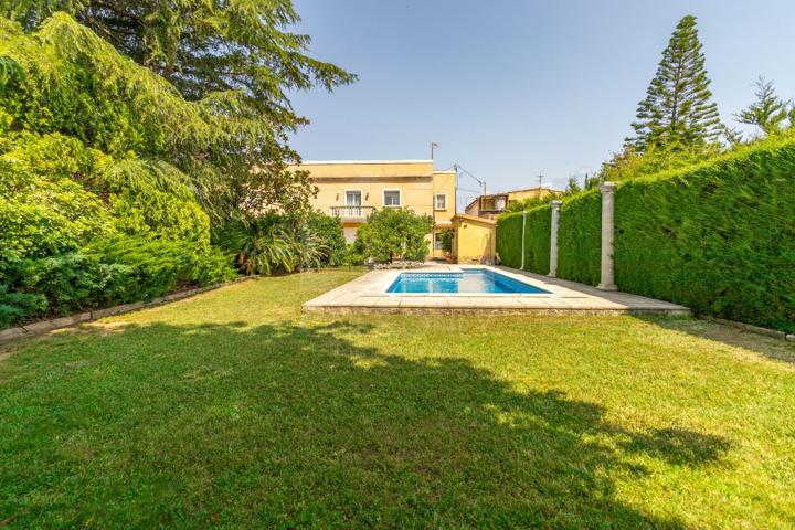 Villa En venta en Riudoms photo 0