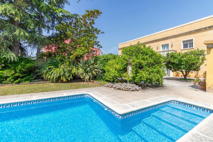 Villa En venta en Riudoms photo 0