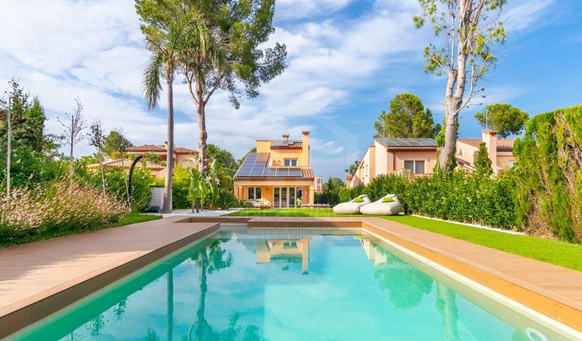 Villa En venta en Mont-roig del Camp photo 0