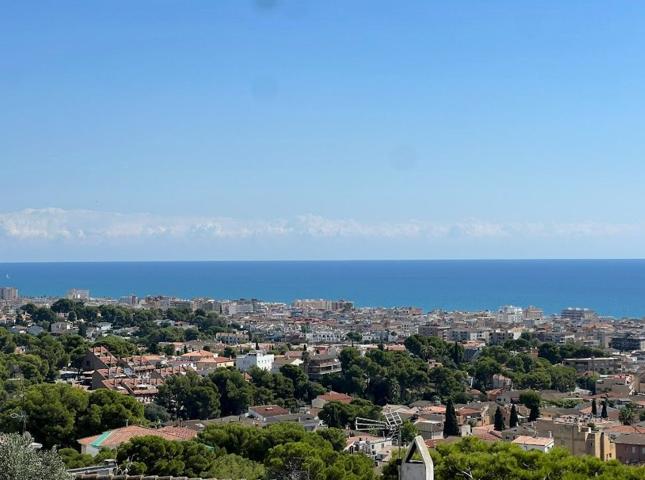 Terrenos Edificables En venta en Calafell photo 0