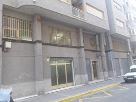 Local comercial en Elche zona Plaza Madrid, 400 m2 ( 200m2 P.Baja + 200m2 Altillo) photo 0