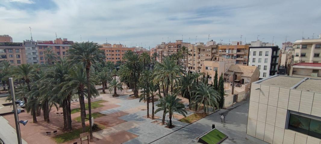 UN LUJO DE VIVIENDA EN EL CENTRO DE ELCHE PARA LOS MAS EXIGENTES photo 0