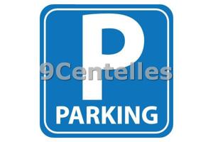 Plaza De Parking en venta en Centelles de 12 m2 photo 0