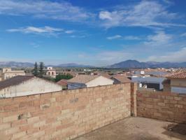 Edificación en obra parada en venta en Cijuela, Granada photo 0