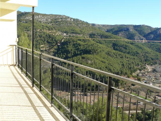 PISO EN VENTA EN LUCENA photo 0
