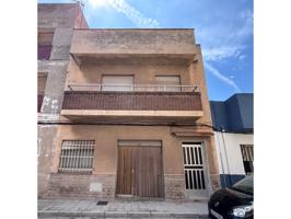CASA EN VENTA EN CASTELLÓN photo 0