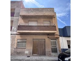 CASA EN VENTA EN CASTELLÓN photo 0