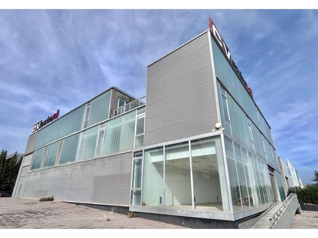 Nave en venta photo 0