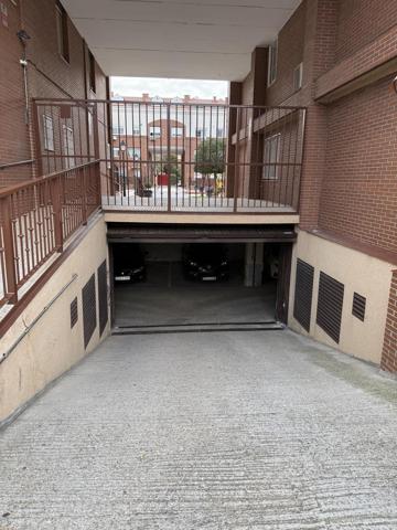Plaza De Parking en venta en Azuqueca de Henares de 15 m2 photo 0