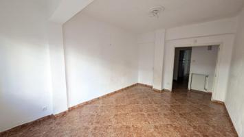 Piso en venta en Guadalajara de 77 m2 photo 0