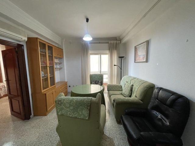 Piso En venta en Cl Luis Montoto, Nervión, Sevilla photo 0