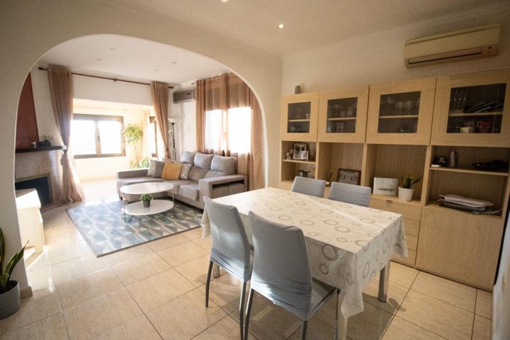 Villa En venta en Roses photo 0