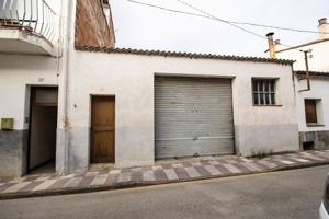 Terrenos Edificables En venta en Anglès photo 0