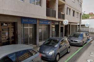 Local En venta en Figueres photo 0